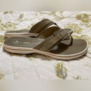 Clarks Cloud Steppers Sandals